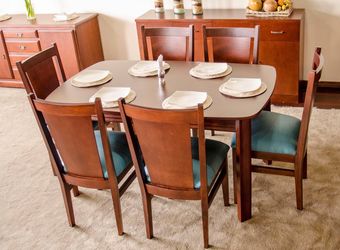 Wood Dining Table with 6 Chairs
