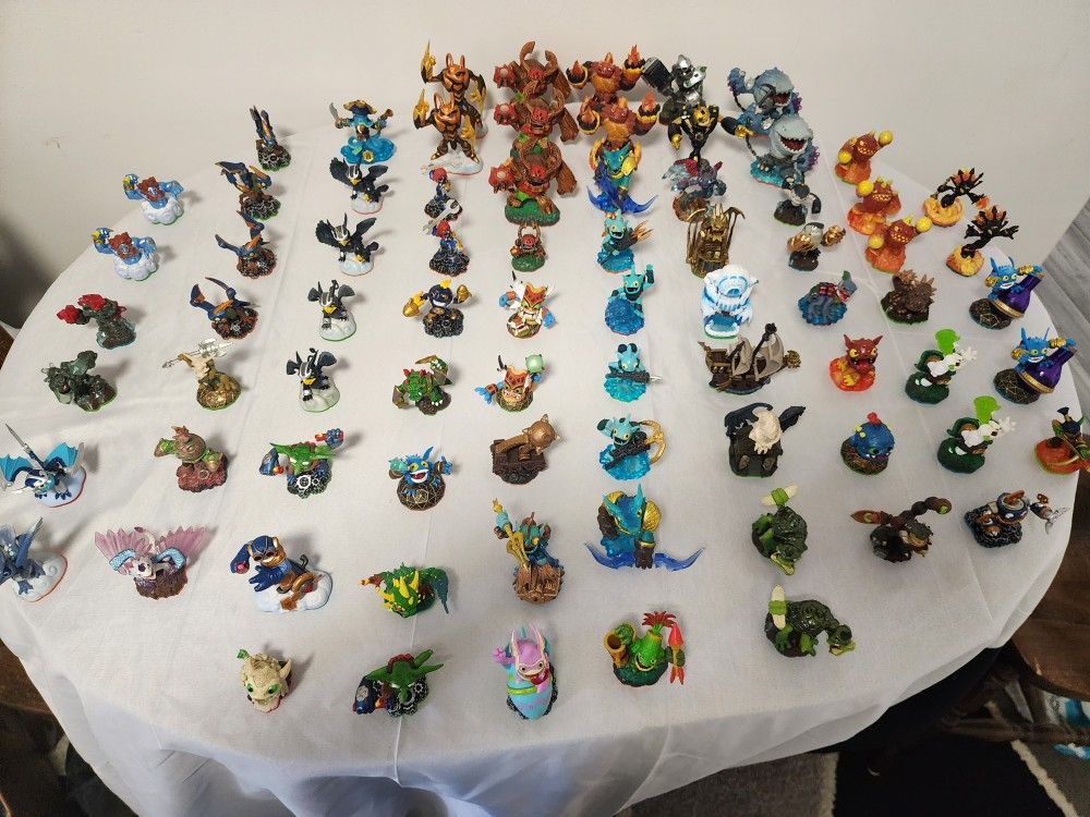 Skylanders Lot