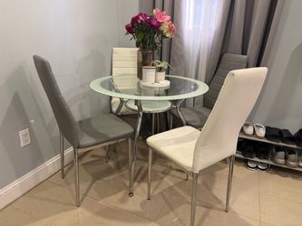 Round Glass Dining Table with 4 Chairs
