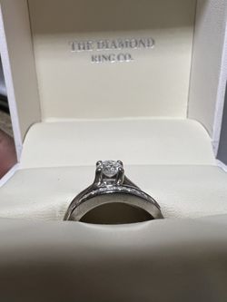 14k White Gold Wedding Ring