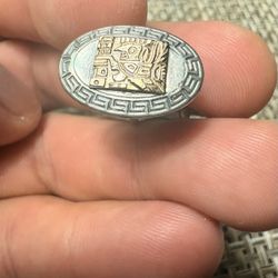 Vintage Peruvian Accessory Collectible 18k And Silver 
