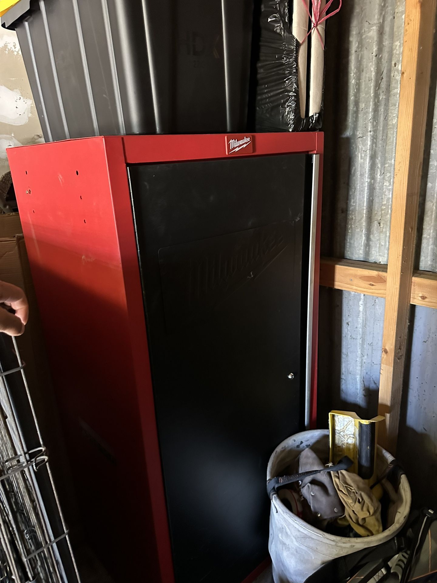 Milwaukee Pack out Cabinet Chest