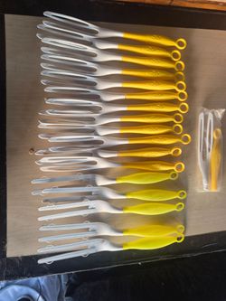 Swiffer duster Holders Set