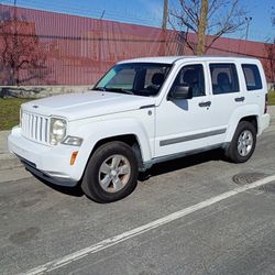 2011 JEEP LIBERTY SUV TRAIL RATED 4X4