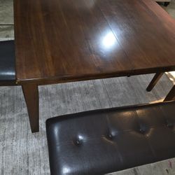 Table 2 Benchs 2 Chairs Real WOOD 