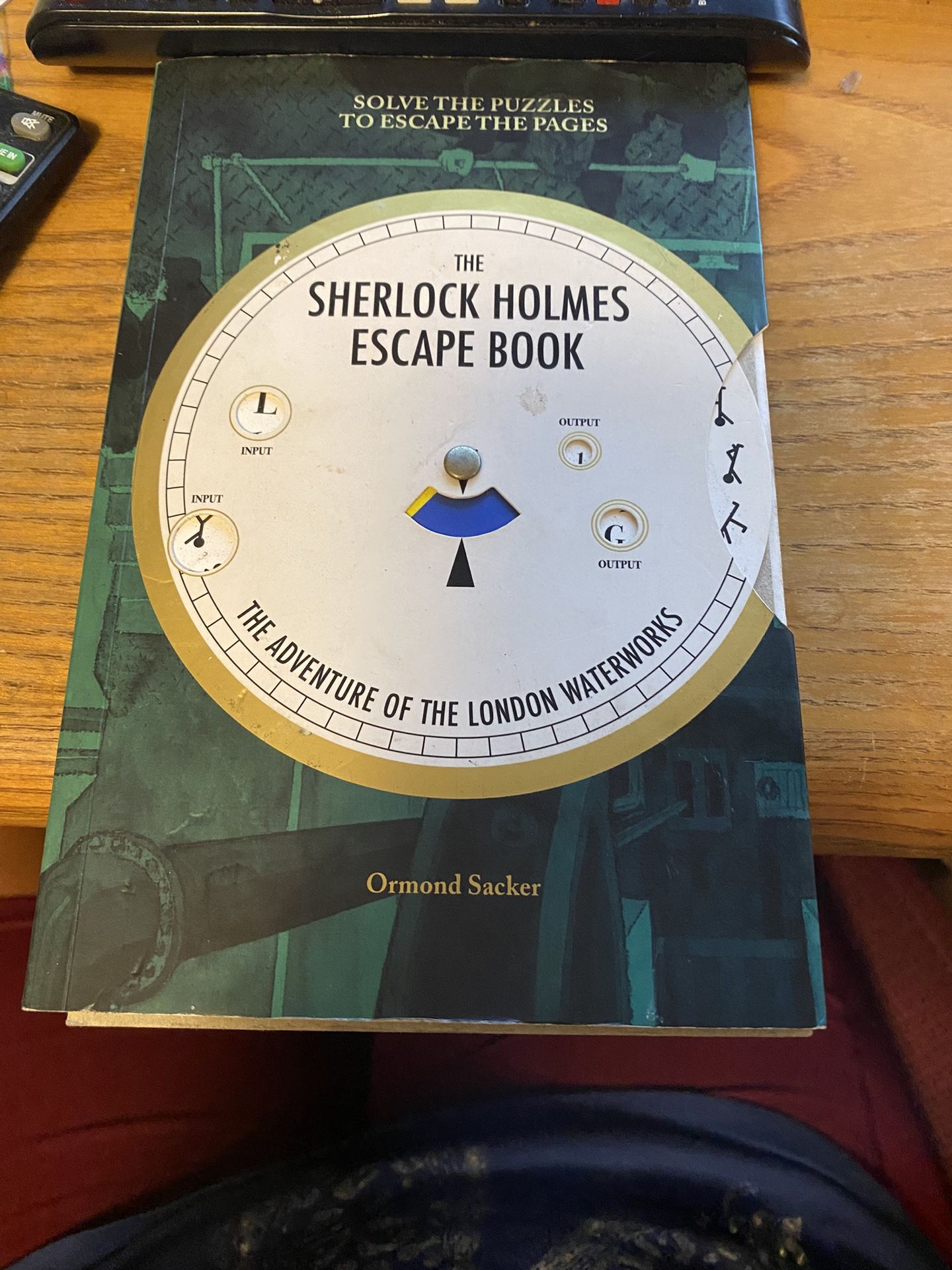 Book. Sherlock Holmes Escape Book