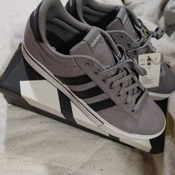 Adidas Daily 4.0 Shoes ( New) Men's Size 13