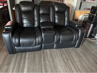 Black electrical recliners