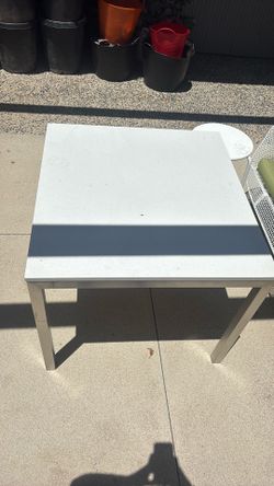 Modern table