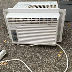 Window Air Conditioner 