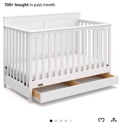 Graco 5-in-1 Convertible Crib. 