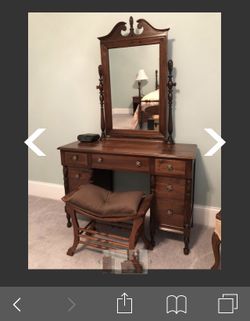 Beautiful antique Vanity