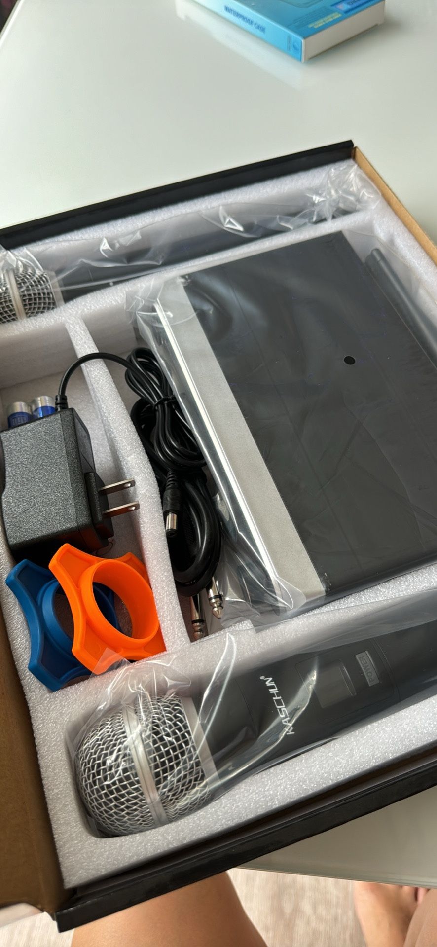 Wireless Microphone System 