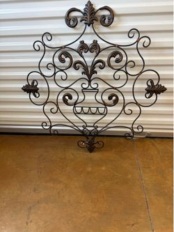 Rod iron wall art