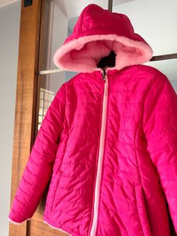 Girl’s Size 8 Reversible Jacket in Pink