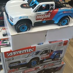RC Electric Brushless Truck Including Remote Controller Battery And A Charger. Arrma. Mojave Grom BLX 