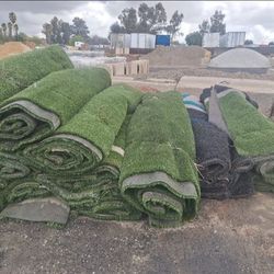 Artificial Grass Used ** Perris Ca ♻️ 💚