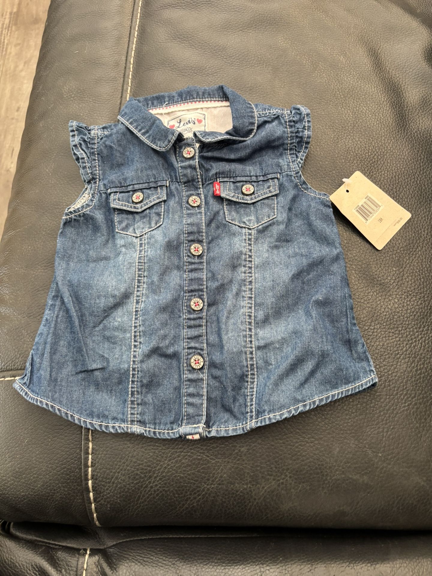 Girls Size 18 Months Jeans And Levi’s Shirt