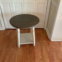 One End Table 