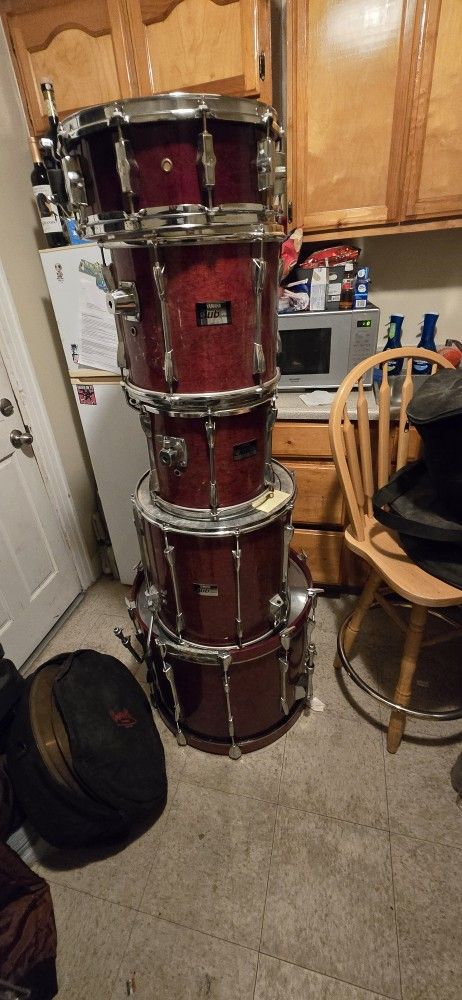 Yamaha  Club CUSTOM drum Set  5 Piece