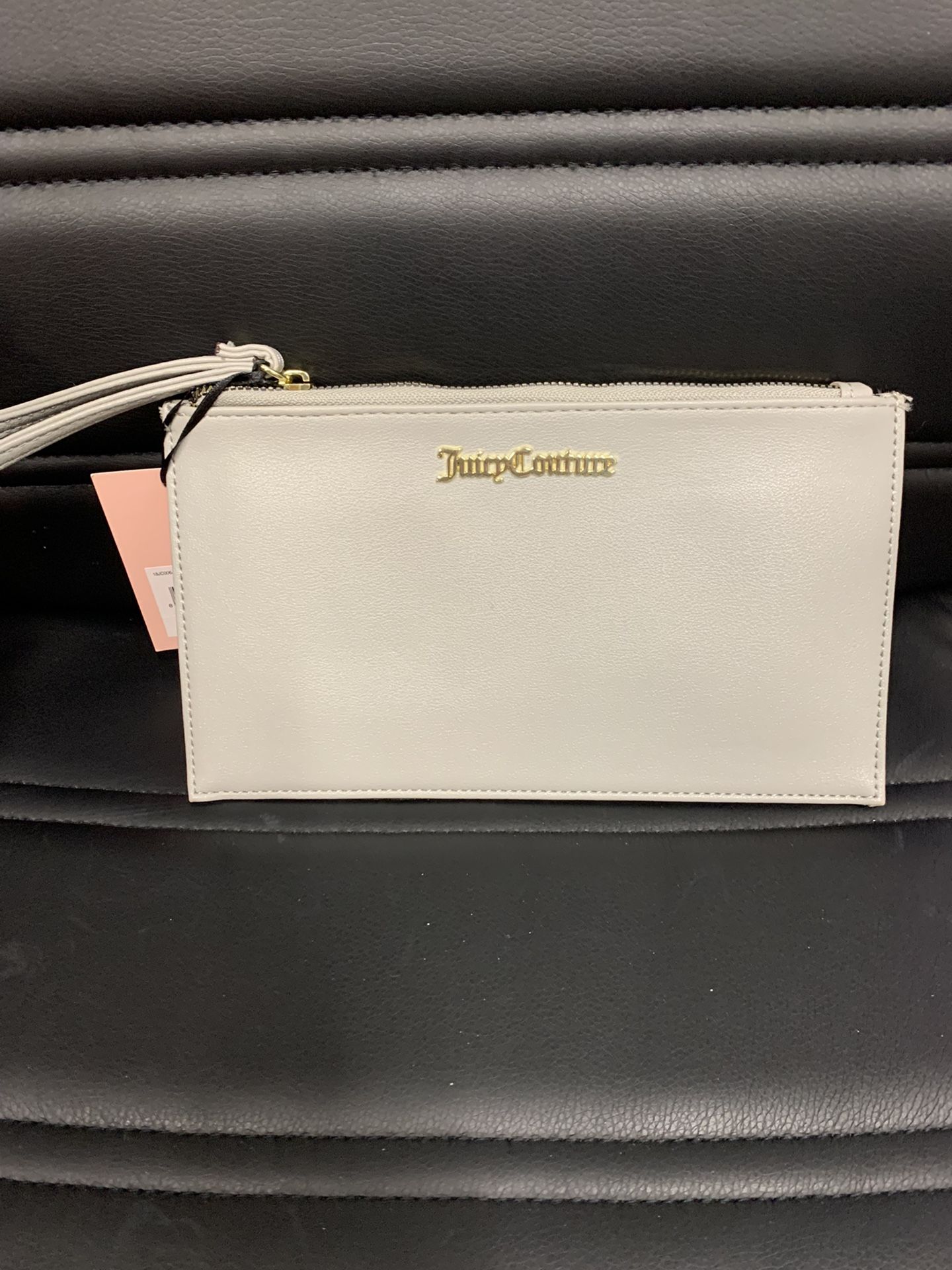 NWT Juicy Couture Wristlet