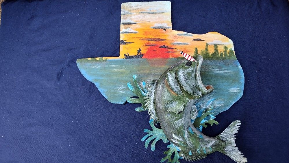 WOODEN WALL DECORATION BASS FISHING