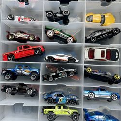 Hot Wheels ( Loose ) - Best offer takes all!
