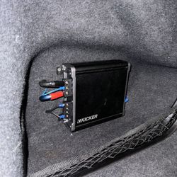 Kicker Amplifier CXA400