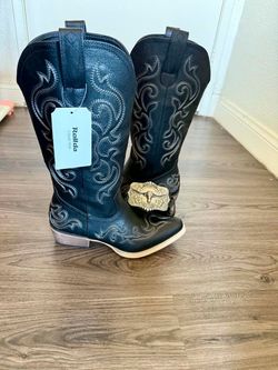 Rollda Collection Black Cowboy Boots size 10