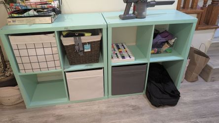 Storage shelf 4 cubes