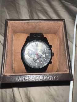 Michael Kors Lexington Chronograph, model MK8320.
