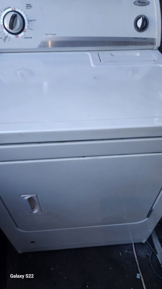 Whirlpool Gas Dryer Super Capacity And Heavy Duty Works Exelent