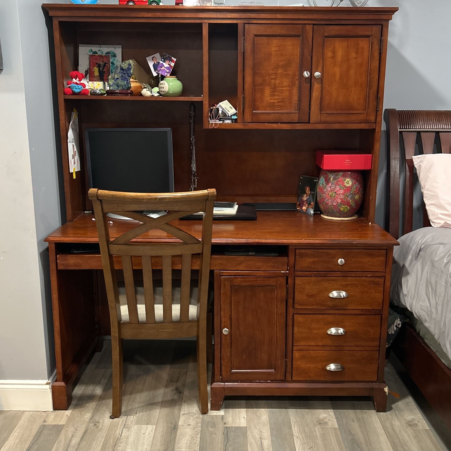FREE Computer Desk