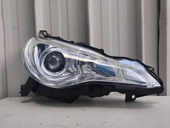 2013 2014 2015 2016 Subaru BRZ / Scion Fr-s Frs/ Toyota 86 Right Passenger Side Headlight  Oem