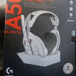 Logitech G Astro A50 LIGHTSPEED Wireless Gaming Headset + Base Station