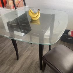 Dining Room Table 