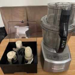 14 Cups Cuisinart Food Processor