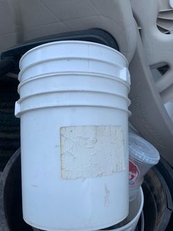 Plastic Buckets Containers