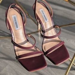 Steve Madden Size 9 Maroon Heels