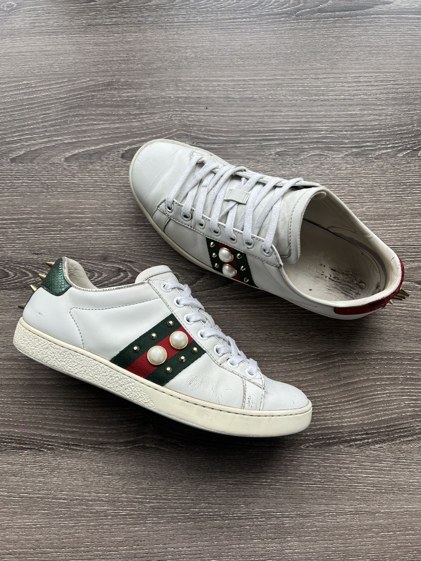 Size 6 Women’s (EU 36)- Gucci Ace Pearl Studded White