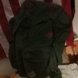 Universal Brand Large Trek Back Pack 