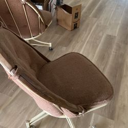 Kitchen Chairs $3