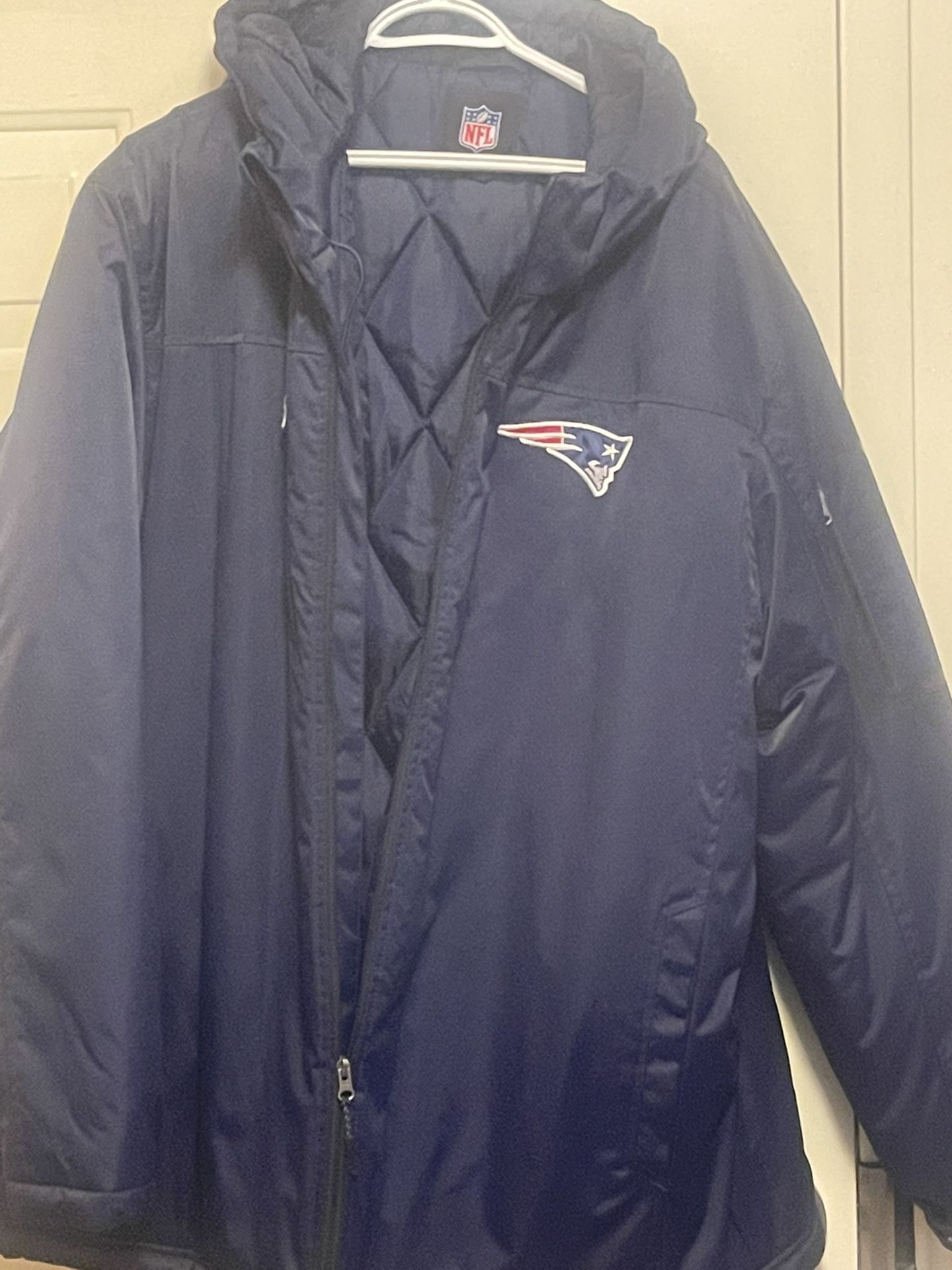 Brand new Patriots coat,,xxl