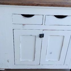 Mueble Stylo Farm HOUSE  48 in L. 13 inc D  $40