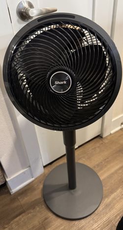 Shark Fan Cordless Pedestal FlexBreeze FA222