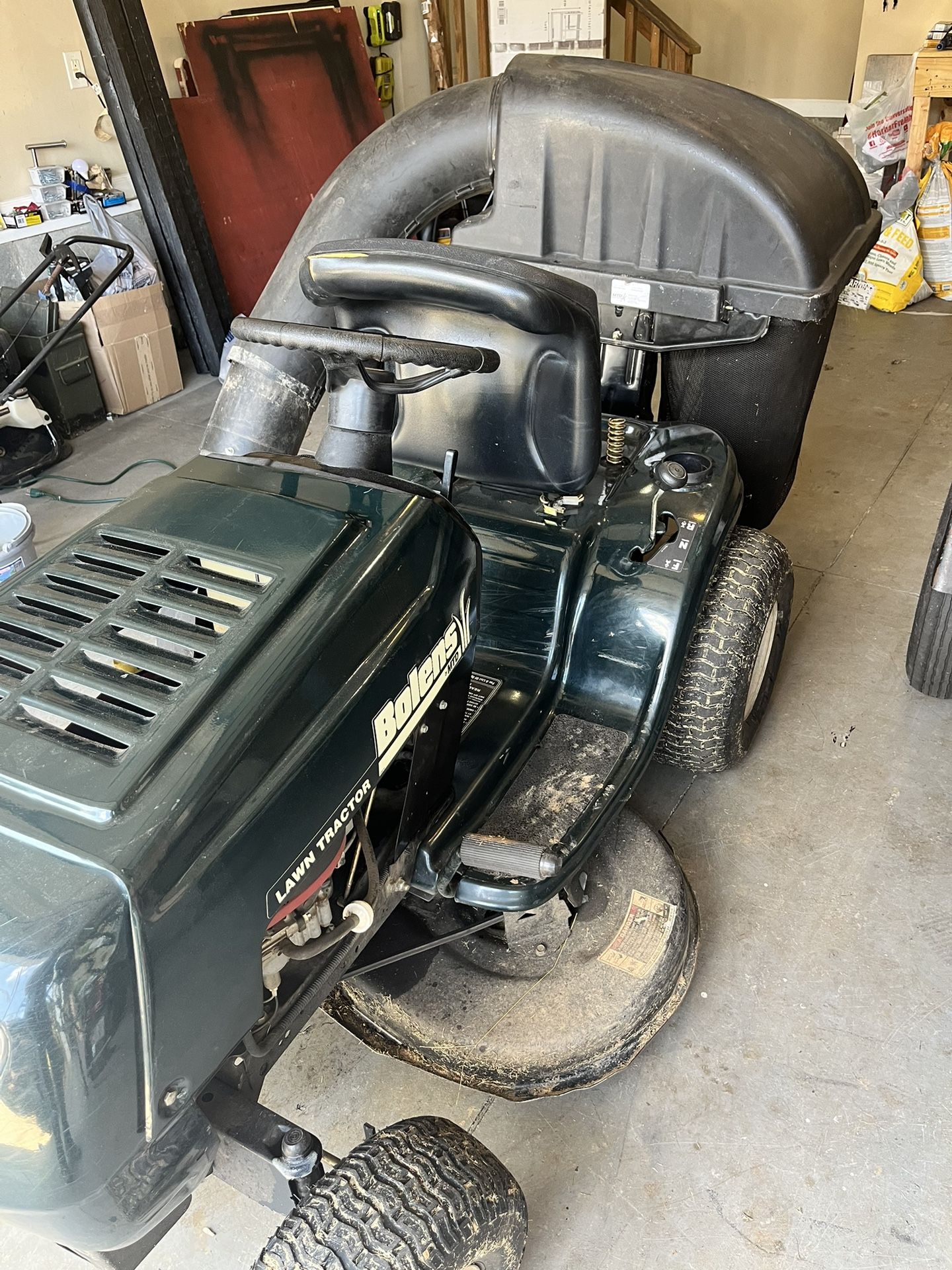 Boldens Riding Mower for Sale in Grovetown, GA OfferUp