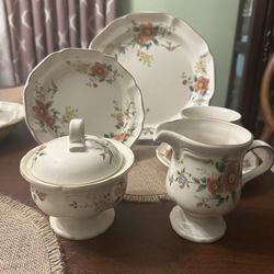 Vintage Mikasa Heritage Capistrano (F2010) Dinner Set
