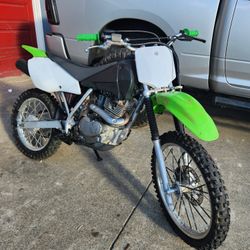 Kawasaki Klx125 DirtBike 