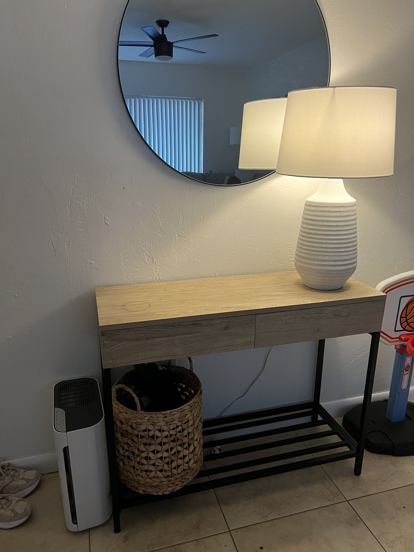 Threshold Console Table