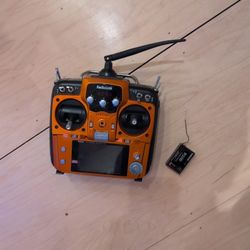 RadioLink AT10 Transmitter & R10D DSSS Receiver 